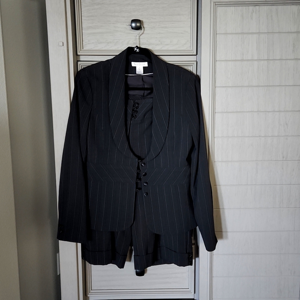 Ladies pin stripe suit jacket with long shorts